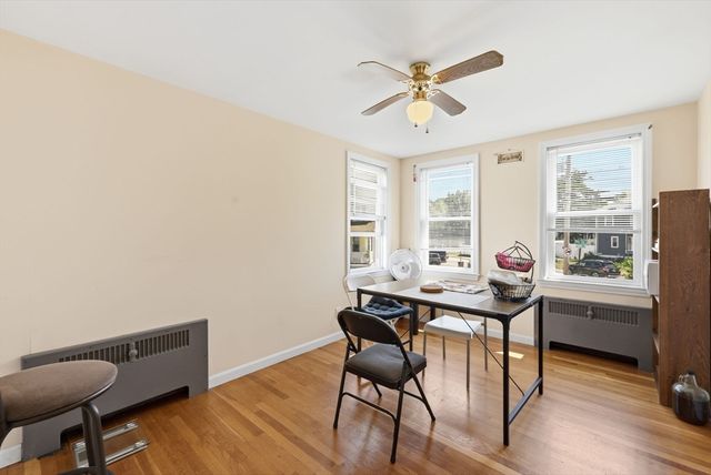 19 Miller Stile Rd, Quincy, MA 02169