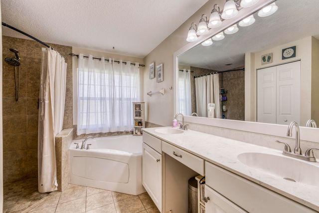 15092 60th Place N, Loxahatchee, FL 33470