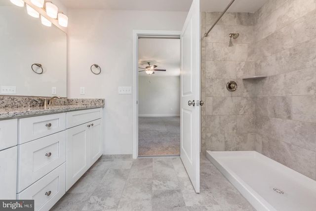114 CRYSTAL CT, Locust Grove, VA 22508