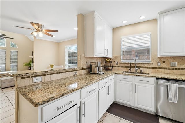 3173 Riverside Drive, Carrollton, TX 75007