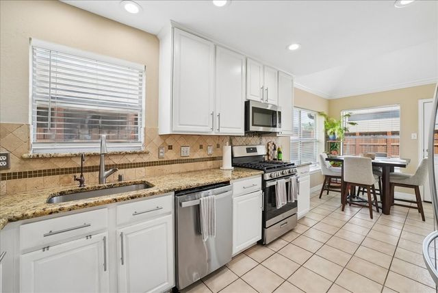 3173 Riverside Drive, Carrollton, TX 75007