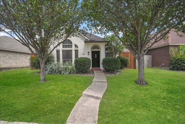 3173 Riverside Drive, Carrollton, TX 75007
