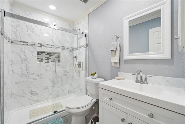 3173 Riverside Drive, Carrollton, TX 75007
