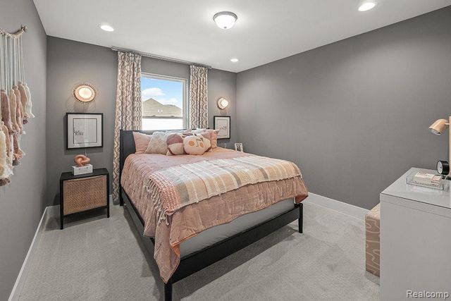 26608 Triple Crown Drive, South Lyon, MI 48178