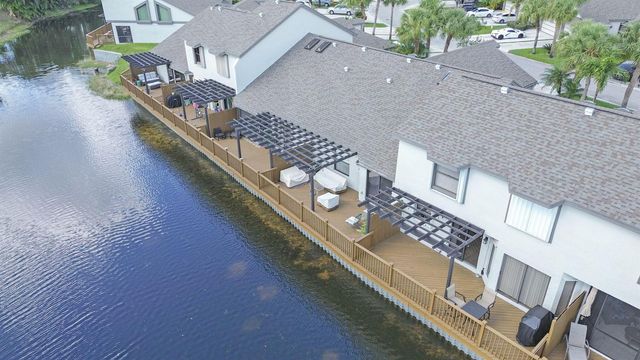 1103 Landings Boulevard, Greenacres, FL 33413