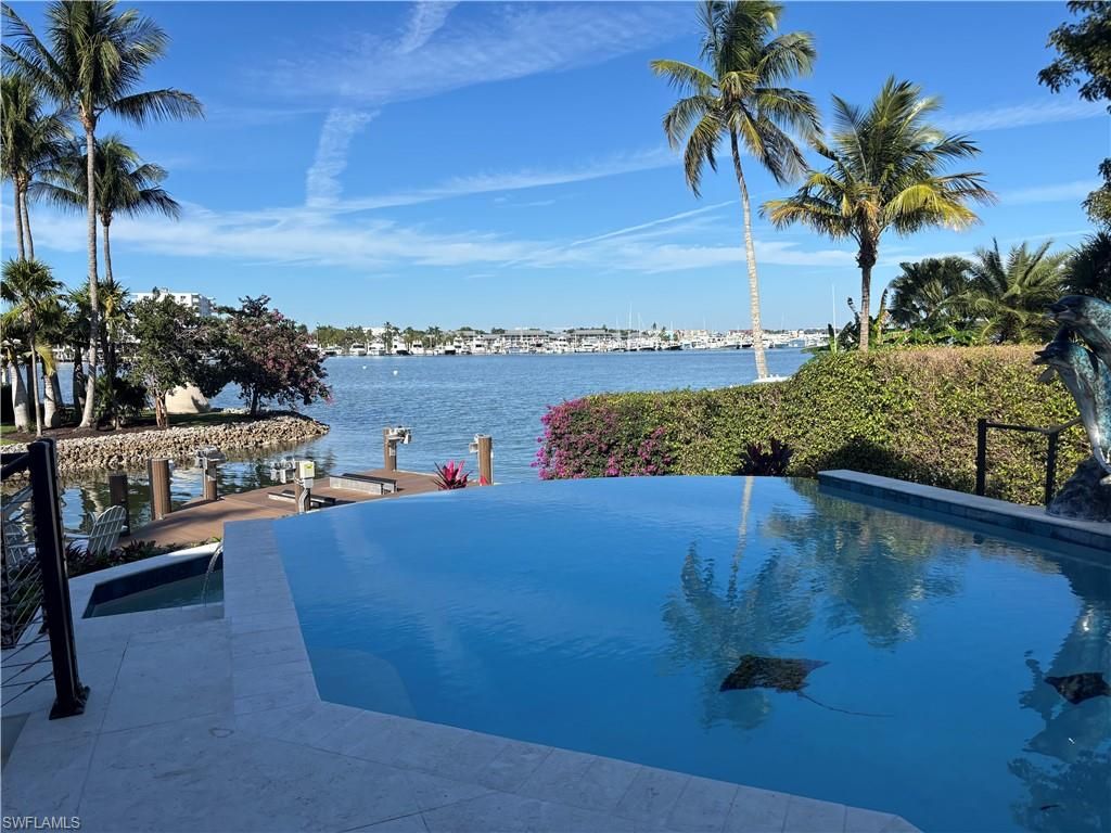 793 17th AVE S, NAPLES, FL 34102 — exterior