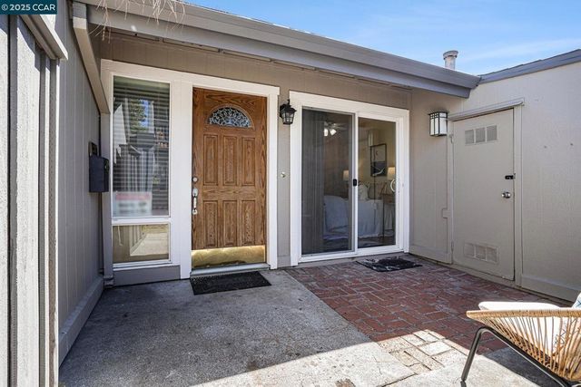 1395 Kenwal Rd A, Concord, CA 94521