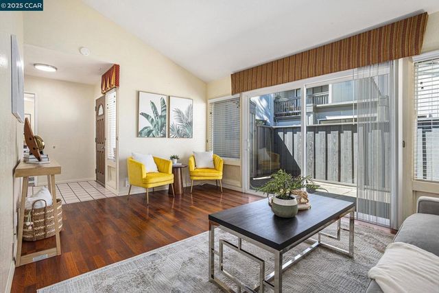 1395 Kenwal Rd A, Concord, CA 94521