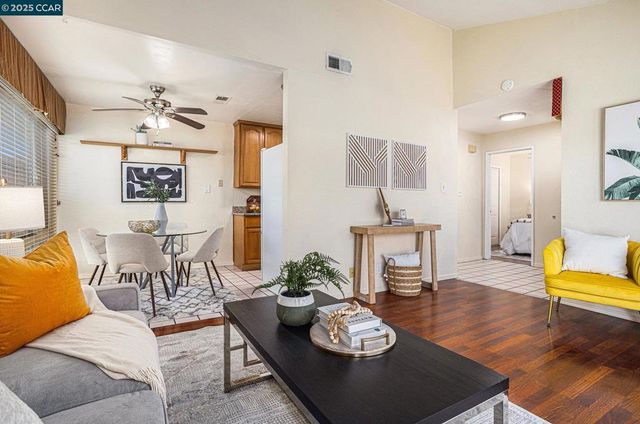 1395 Kenwal Rd A, Concord, CA 94521