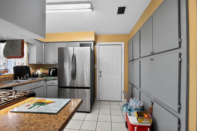 4914 NW 30TH TERRACE, Gainesville, FL 32605