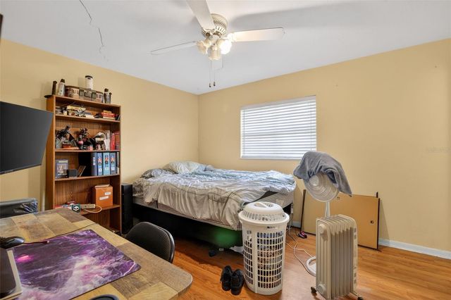 4914 NW 30TH TERRACE, Gainesville, FL 32605