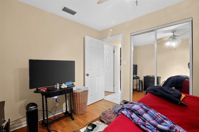 4914 NW 30TH TERRACE, Gainesville, FL 32605