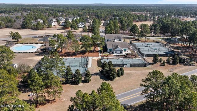 433 Kerr Lake Road, Aberdeen, NC 28315