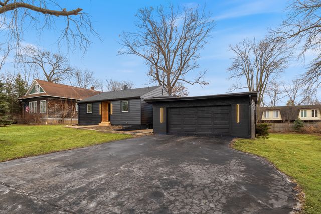 1809 Jefferson Avenue, Glenview, IL 60025