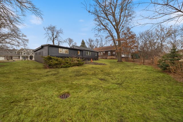 1809 Jefferson Avenue, Glenview, IL 60025