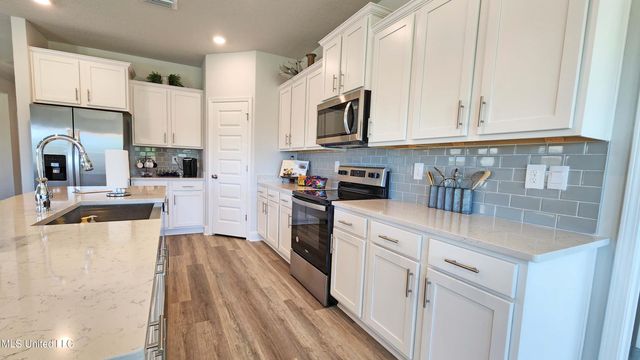 13525 Sarus Drive, Vancleave, MS 39565
