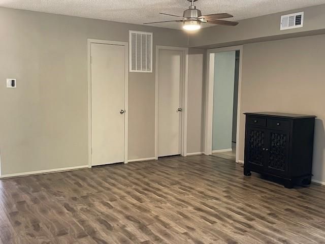 2116 Casa Rio Circle, Dickinson, TX 77539