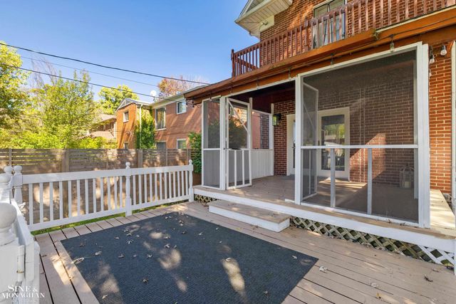 387 Neff Road, Grosse Pointe, MI 48230