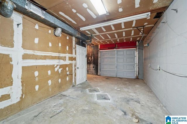 8400 COUNTRY CIRCLE, Pinson, AL 35126