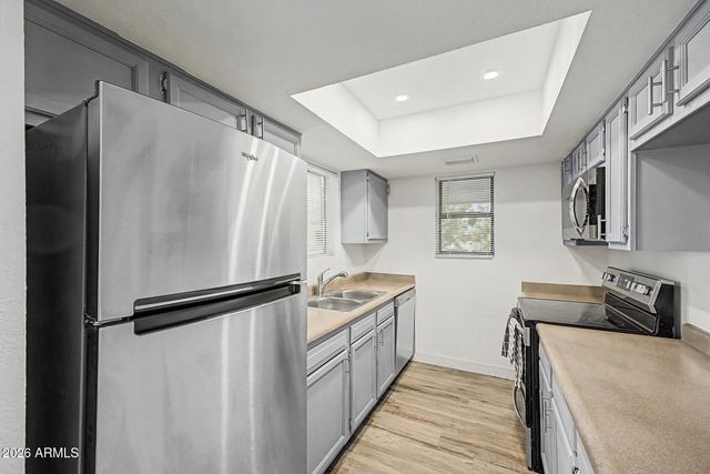 850 S RIVER Drive 2062, Tempe, AZ 85281