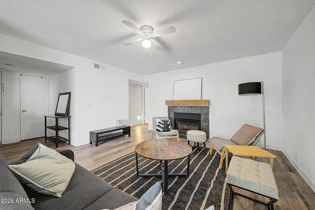 850 S RIVER Drive 2062, Tempe, AZ 85281
