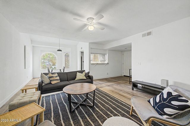 850 S RIVER Drive 2062, Tempe, AZ 85281
