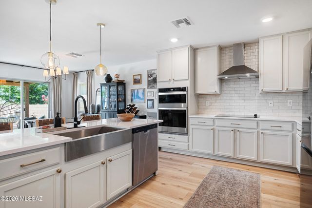 5638 S Black Mountain Way, Tucson, AZ 85757
