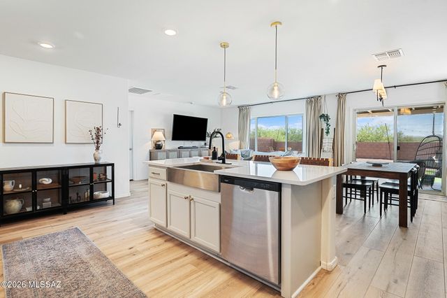 5638 S Black Mountain Way, Tucson, AZ 85757