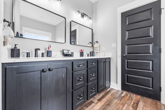 124 High Point Drive, Hillsboro, TX 76645