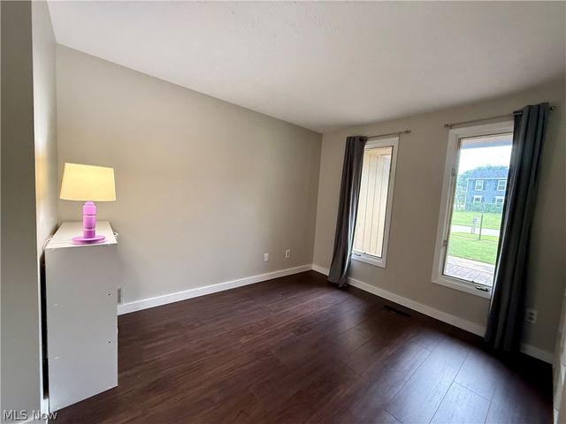 14360 Walking Stick Way, Strongsville, OH 44136