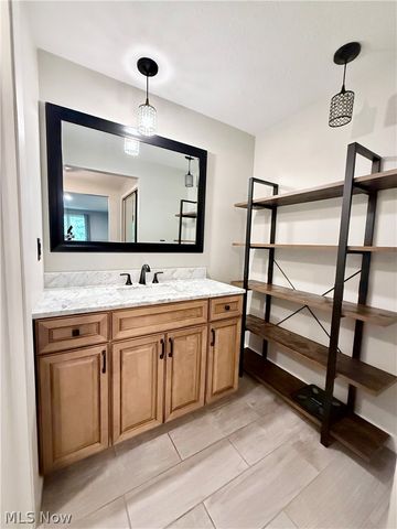14360 Walking Stick Way, Strongsville, OH 44136