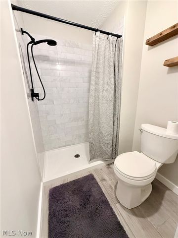 14360 Walking Stick Way, Strongsville, OH 44136
