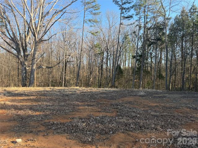 107 4th Street SE, Catawba, NC 28609