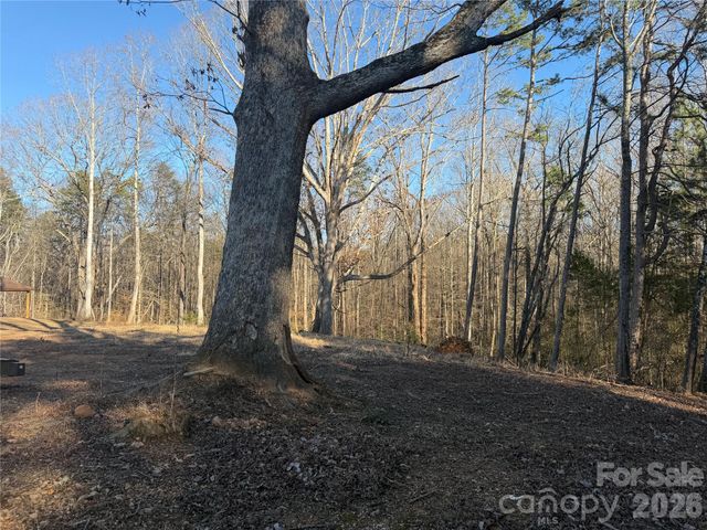 107 4th Street SE, Catawba, NC 28609