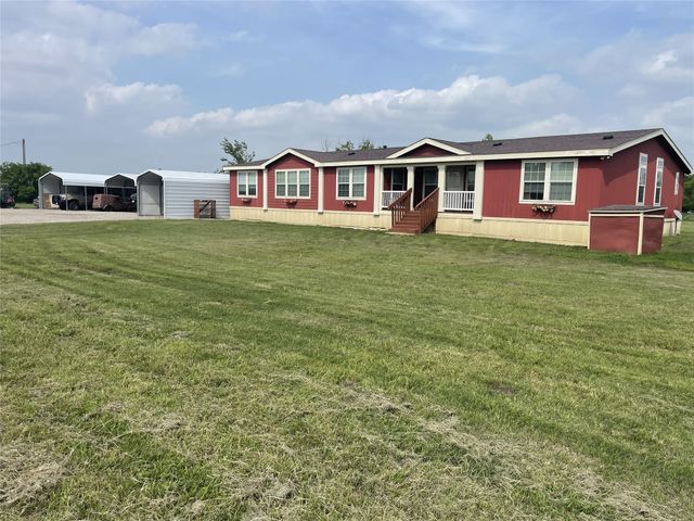 394 Emerald Glenn Lane, Pilot Point, TX 76258