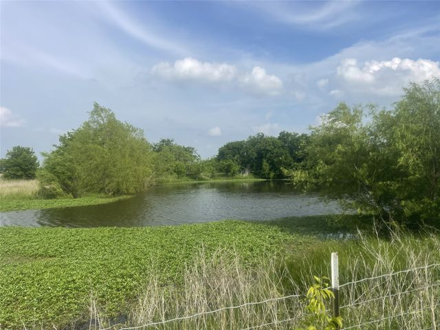 394 Emerald Glenn Lane, Pilot Point, TX 76258