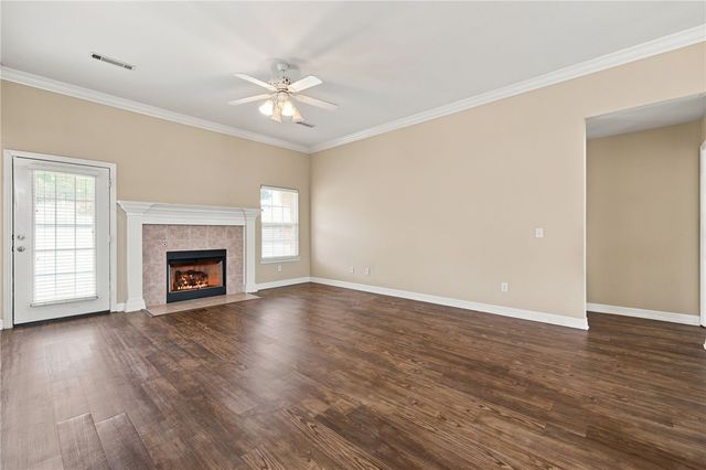 702 Maidstone Avenue, Bentonville, AR 72712