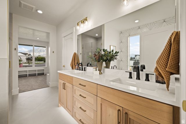 342 E HOLDAWAY LN, Vineyard, UT 84059