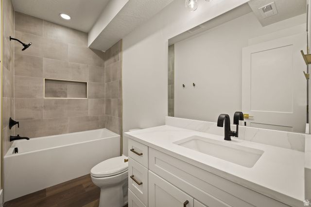 342 E HOLDAWAY LN, Vineyard, UT 84059