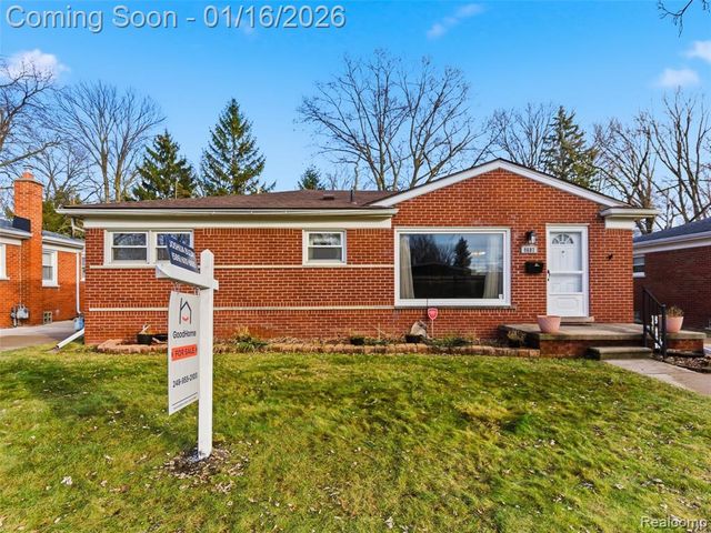 9687 Seavitt Drive, Allen Park, MI 48101