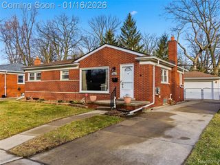 9687 Seavitt Drive, Allen Park, MI 48101