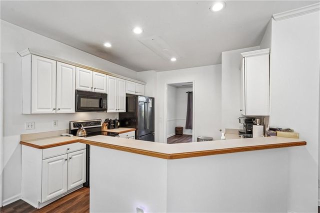 1050 Mckendree Park Lane, Lawrenceville, GA 30043