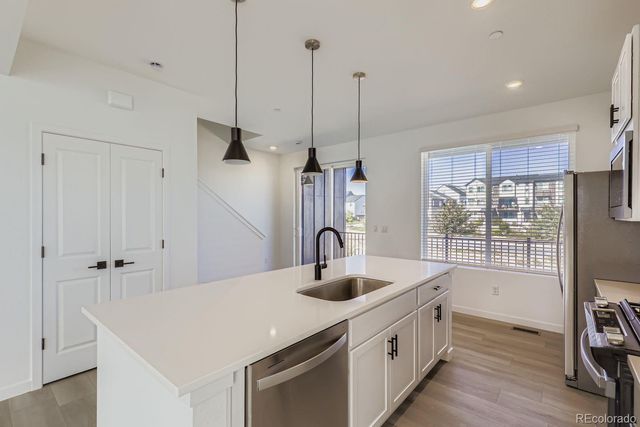 1751 Peak Loop, Broomfield, CO 80023