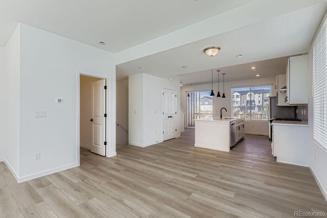 1751 Peak Loop, Broomfield, CO 80023