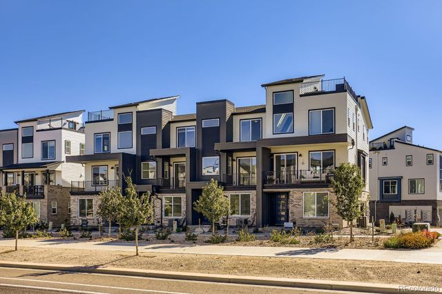 1751 Peak Loop, Broomfield, CO 80023