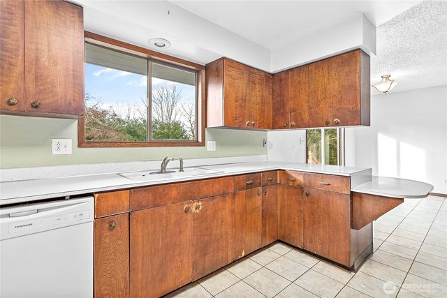 2109 Ontario Street, Bellingham, WA 98229