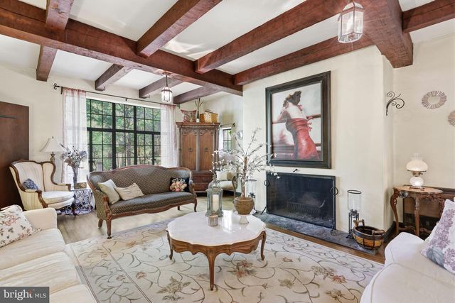 104 W FERRY RD, Yardley, PA 19067