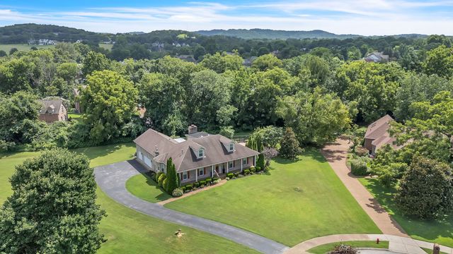 124 Medford Pl, Franklin, TN 37064