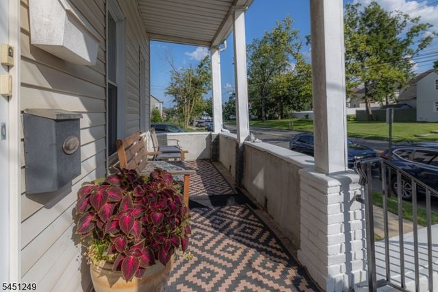 280 E Hazelwood Ave 2, Rahway City, NJ 07065