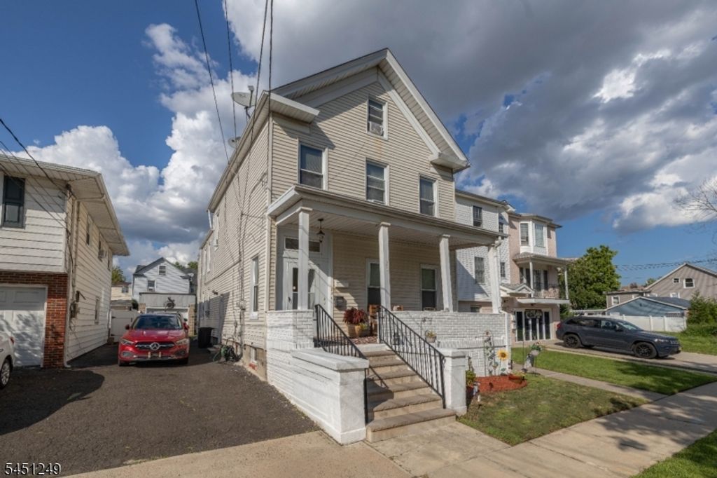 280 E Hazelwood Ave 2, Rahway City, NJ 07065 — photo 2